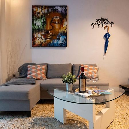F1 - Santa Croce One Bedroom Apartment For Couples Floransa Dış mekan fotoğraf