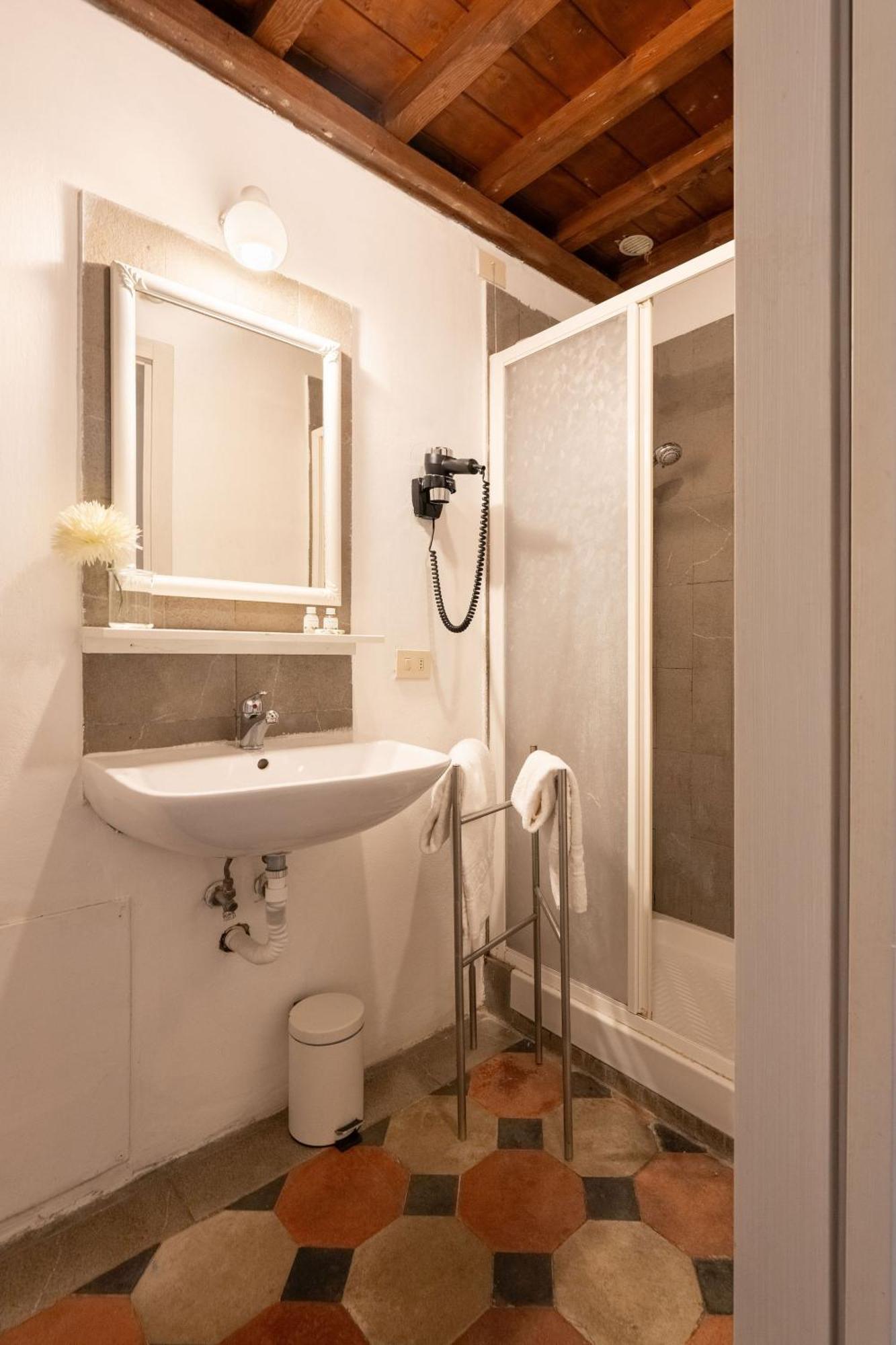 F1 - Santa Croce One Bedroom Apartment For Couples Floransa Dış mekan fotoğraf
