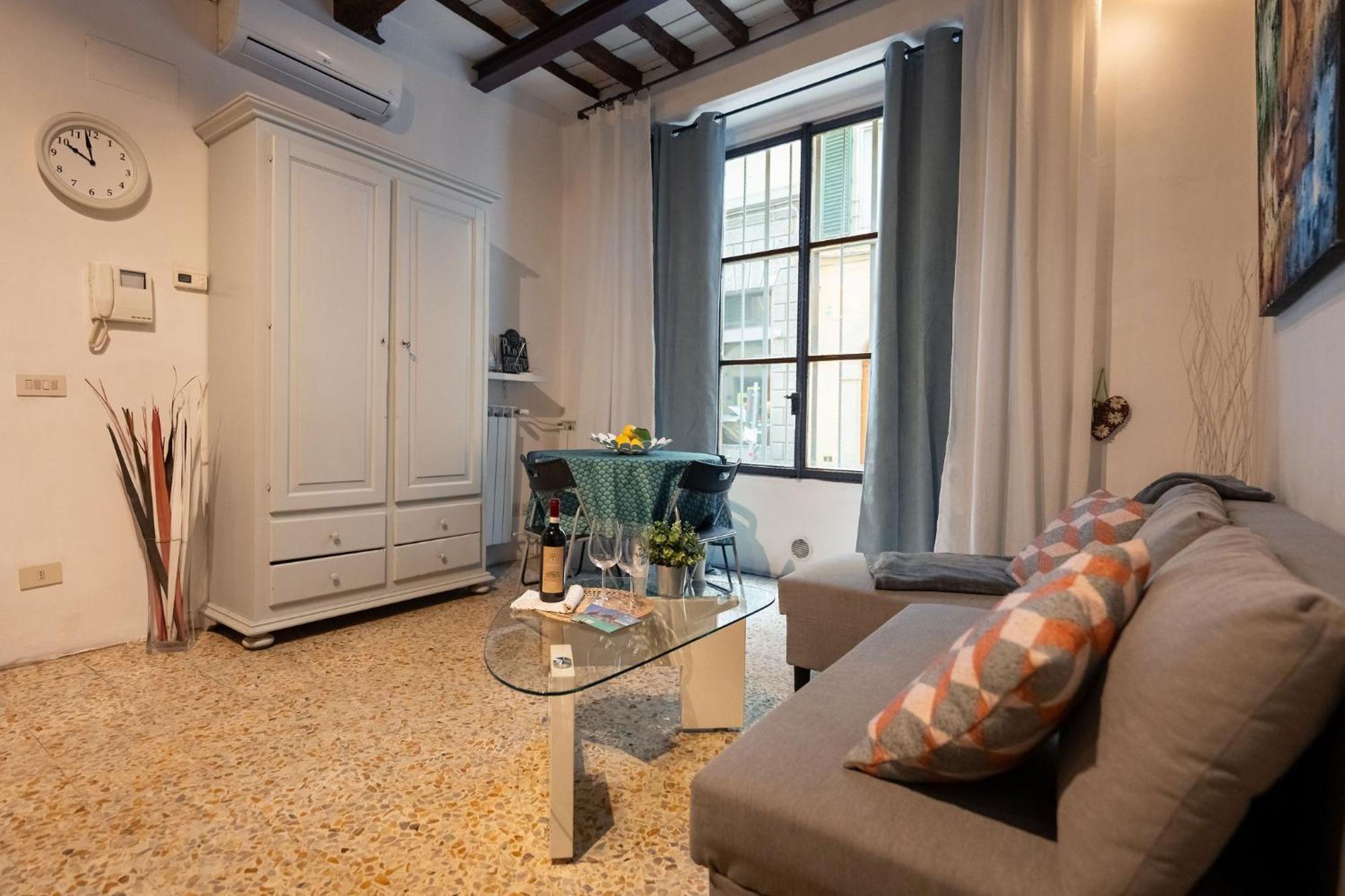 F1 - Santa Croce One Bedroom Apartment For Couples Floransa Dış mekan fotoğraf